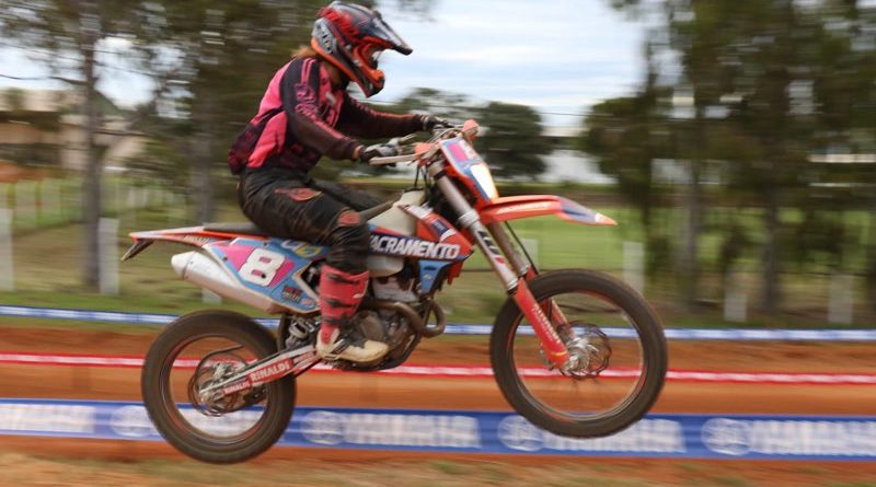 Campeonato chega à metade para as mulheres no Brasileiro de Enduro FIM –  MOTOMUNDO