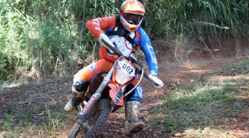 Emerson Loth vence uma das etapas da abertura do Brasileiro de Enduro