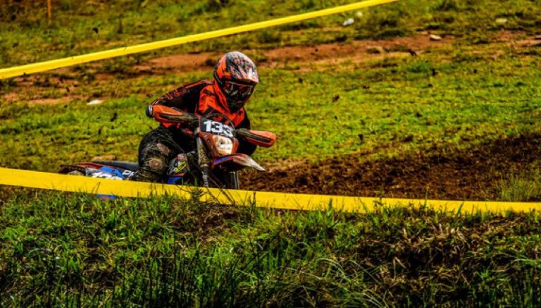 Lolo Anton garante pódio em mais uma etapa do Brasileiro de Enduro FIM