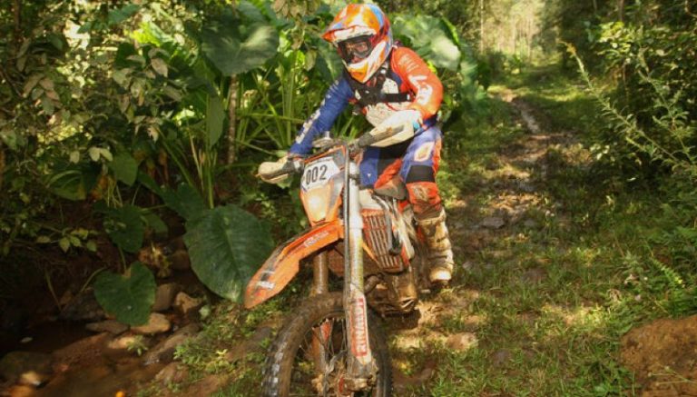 Emerson Loth pronto para a disputa do Brasileiro de Enduro de Regularidade