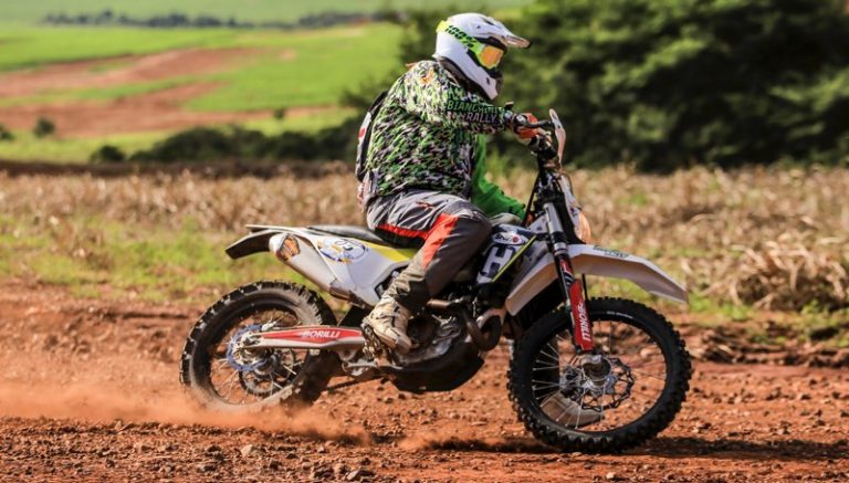 Bianchini Rally e Husqvarna Brasil/Power Husky