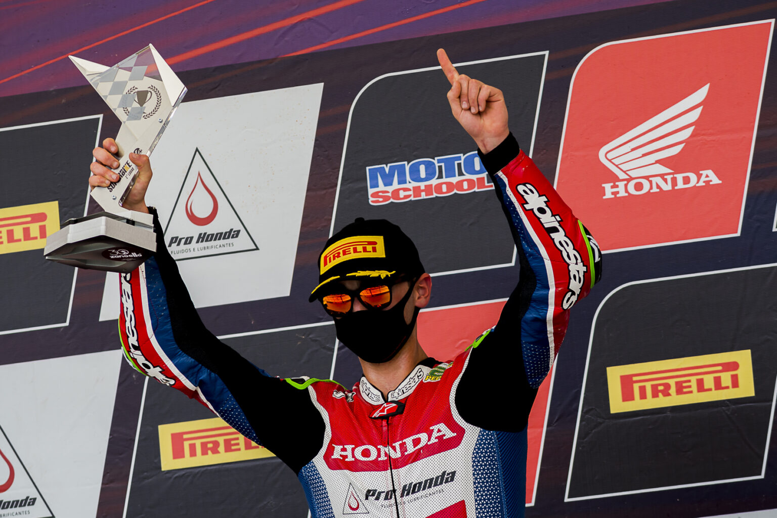 Guilherme “Foguetinho”, da Honda Jr Cup, bate recorde na pista de Interlagos