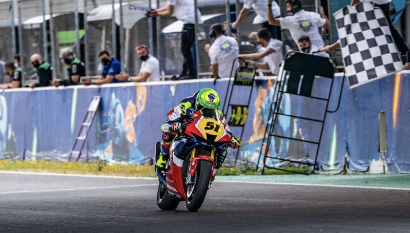 Brasileiro faz forte corrida de recuperação no espanhol de motovelocidade –  MOTOMUNDO