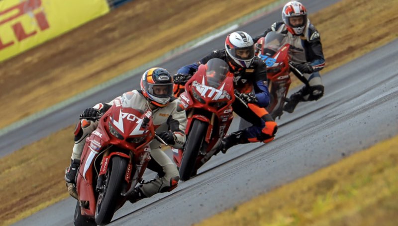 Guilherme “Foguetinho”, da Honda Jr Cup, bate recorde na pista de Interlagos