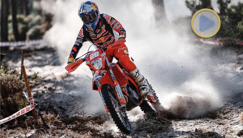 MX1  Vídeo: Acelere com o campeão nas trilhas do Red Bull