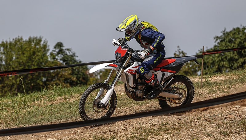 Como preparar a sua moto para uma corrida off-road?