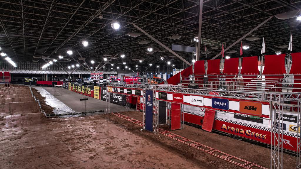 Primeiro dia da Super Final do Arena Cross 2023 tem corridas