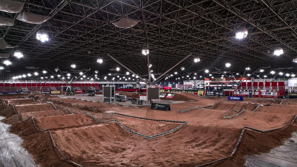 Primeiro dia da Super Final do Arena Cross 2023 tem corridas