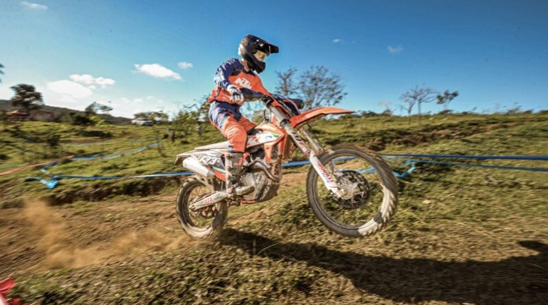 Brasileiro de Enduro - Abertura com muitas disputas