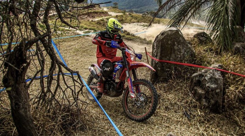 Brasileiro de Enduro - Abertura com muitas disputas