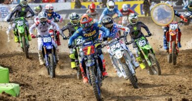 VÍDEO: Melhores momentos da 3ª etapa do AMA Super Motocross no Las Vegas Motor Speedway