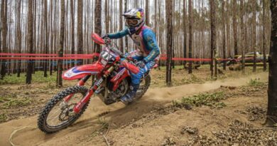 Pilotos Honda Racing largam para confirmar títulos no Brasileiro de Enduro 2024