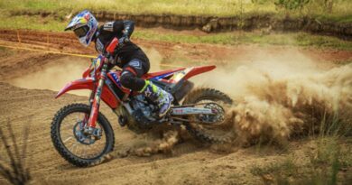 Brasileiro de Enduro chega a Itajaí (SC) com a Honda Racing na frente Brasileiro de Enduro chega a Itajaí (SC) com a Honda Racing na frente