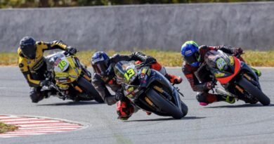 Mais de 160 pilotos disputam corridas do MOTO1000GP em Interlagos neste sábado (7)