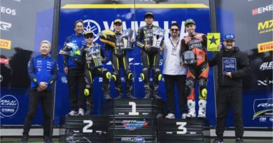 Enzo Ximenes vence a segunda consecutiva no Yamaha R15 BLU CRU América Latina em Interlagos