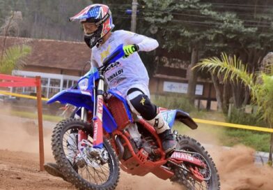 Danilo Sfalsim disputa a 3ª etapa do Beta Master Enduro 2026 na Itália