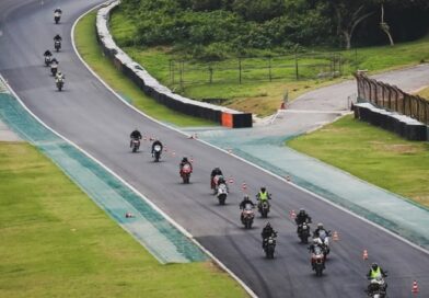 Rinaldi estreia no Festival Interlagos e reforça estratégia de proximidade com motociclistas e parceiros