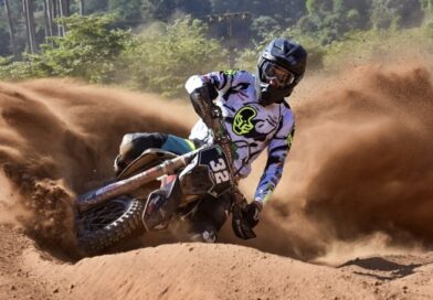 Melhores pilotos do país disputam neste fim de semana mais uma etapa do Brasileiro de Enduro em Reserva (PR)