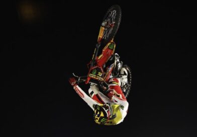 Arena Freestyle estreia em Pindamonhangaba com grandes nomes do motociclismo radical