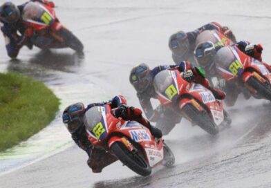 Líder vence sob sol e chuva na Mobil Moto4 Latin Cup