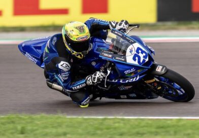 Aymon Bocanegra briga pelo título na final do Mundial Yamaha R3 BLU CRU em Portugal