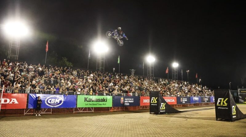 Tudo pronto para o Arena Freestyle em Pindamonhangaba; ingressos estão esgotados e expectativa é de casa cheia